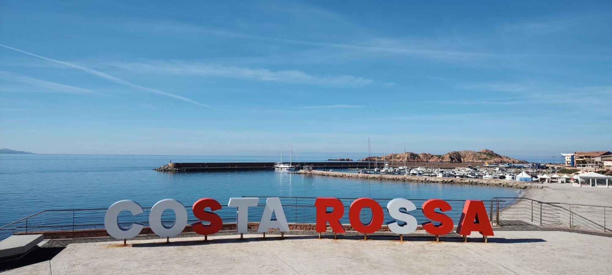 Vista Tramonto Isola Rossa A Due Passi Dalla Spiaggia Villa Bagian luar foto